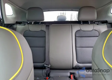 2025 Chevrolet Trax Activ z USA, uszkodzony, nr VIN KL77LKEP2SC109548